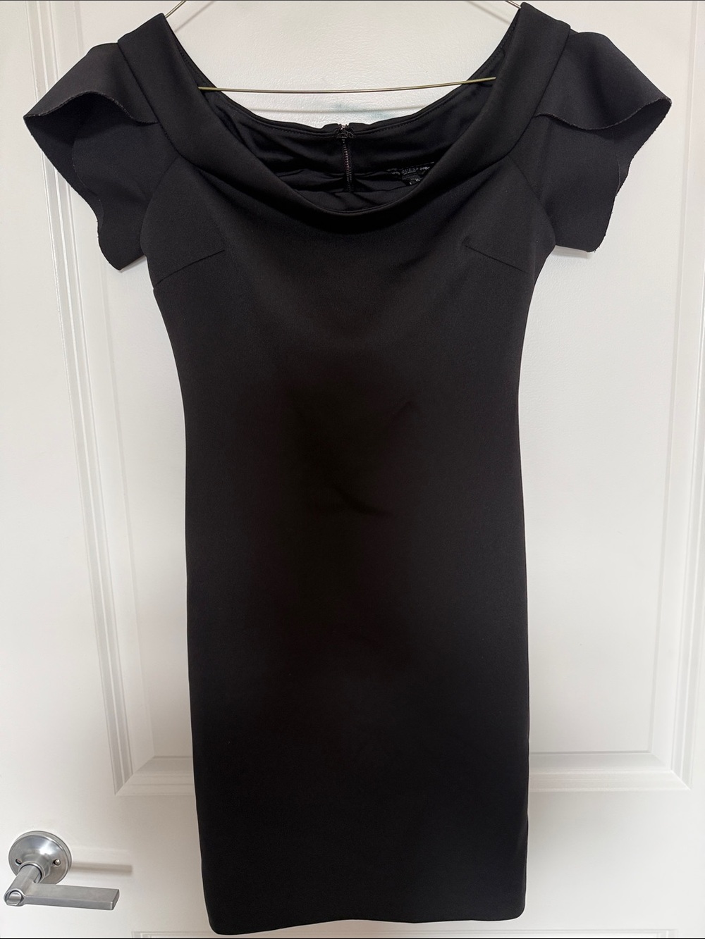Womens Guess Mod Black Dress Flutter Short Sleeve XS Cocktail Party Classic LBD